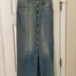 💜 7 For All Mankind long denim skirt - New with tags! 💜